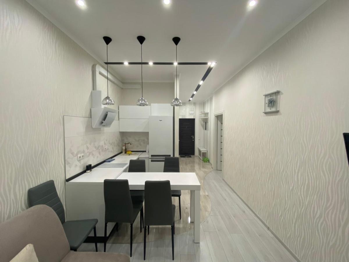 Central Apartment Odessa Eksteriør billede