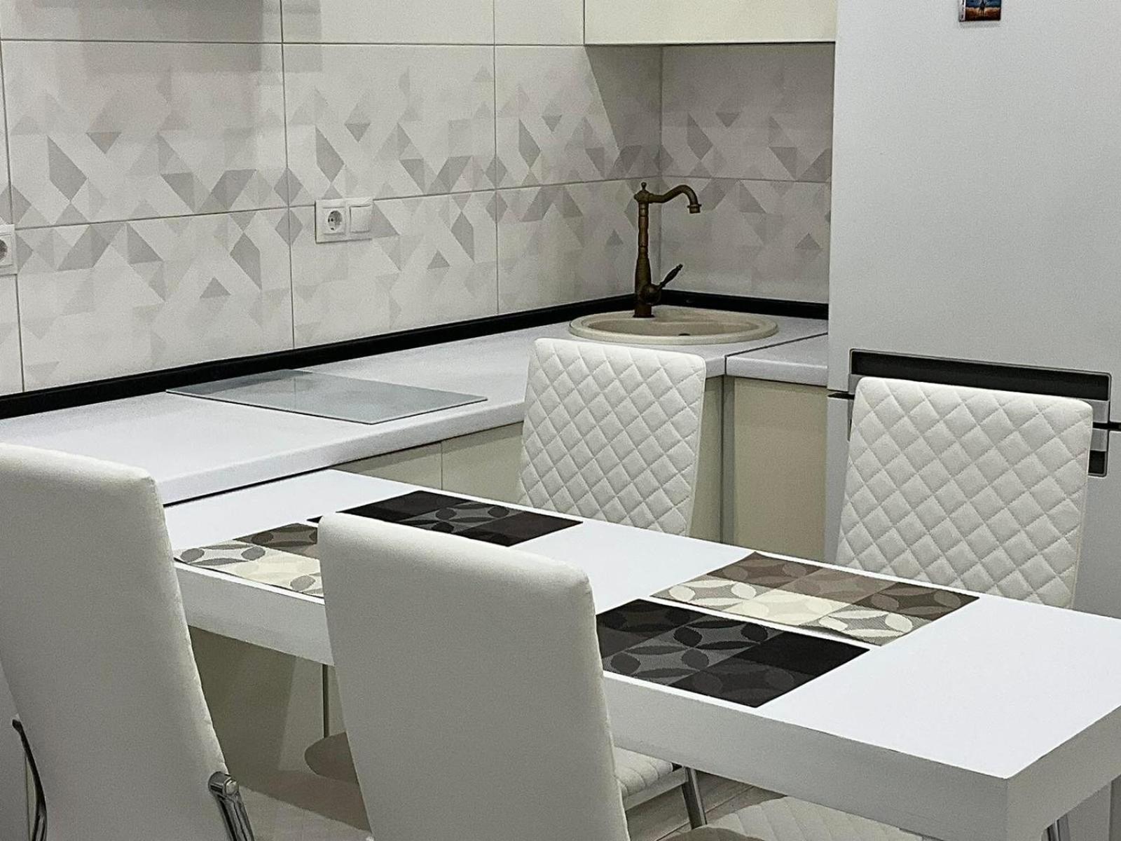 Central Apartment Odessa Eksteriør billede